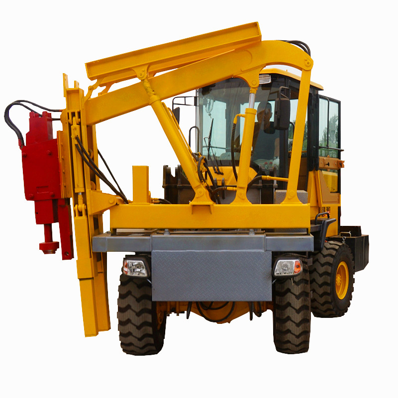 91网站高速公路護欄打樁機工作（zuò）前注意（yì）事項？