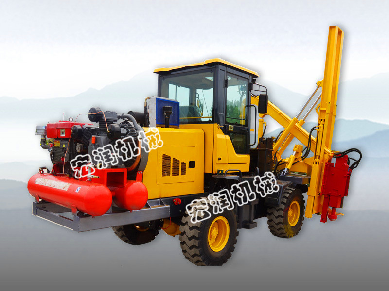 濟寧91网站護欄打拔鑽一（yī）體機發往雲南（nán）下關（guān）市