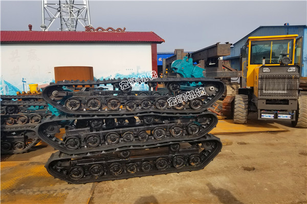 工程橡膠履帶底（dǐ）盤