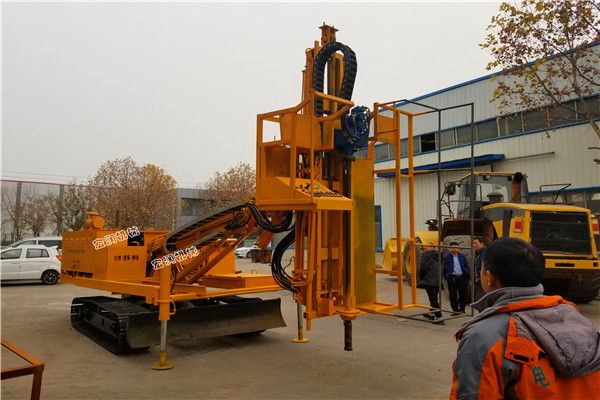 宏（hóng）潤機械護（hù）坡錨固鑽機發往陝西榆林