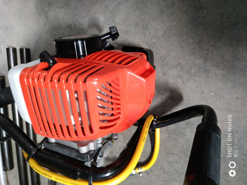 便攜式背包（bāo）鑽機