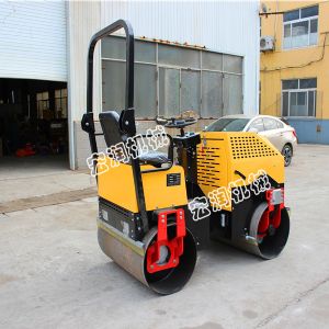 全液壓振動壓（yā）路機