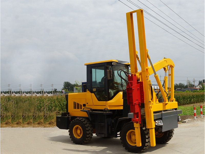 廠家直銷鄉村道路護欄打樁機
