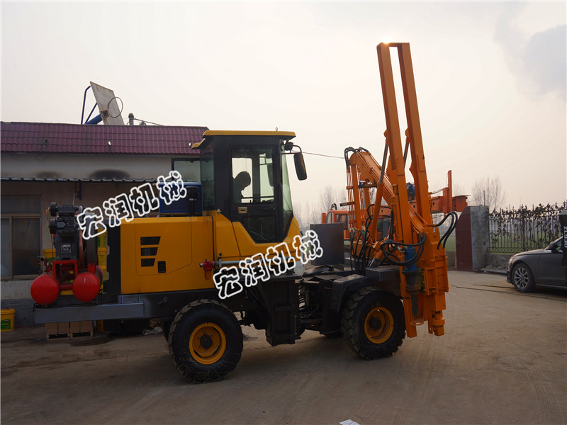 護欄打樁機多少錢一台？濟寧91网站