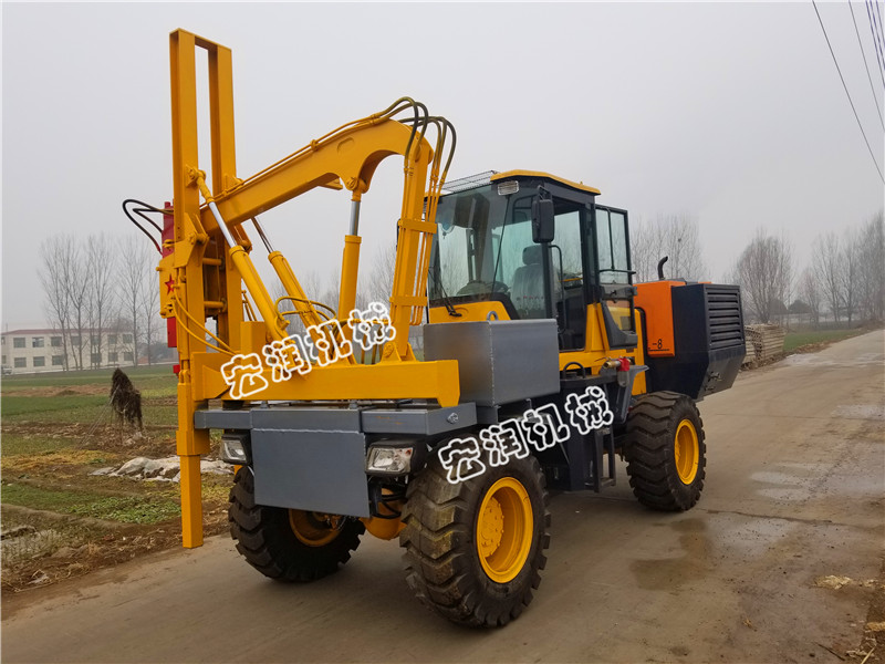 91网站（rùn）護欄打樁機（jī）一大一小發往（wǎng）陝西西安