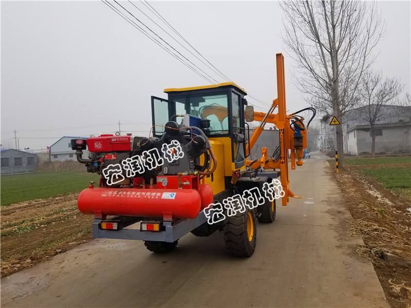 91网站護欄鑽(zuàn)孔機發往湖北恩(ēn)施(shī)