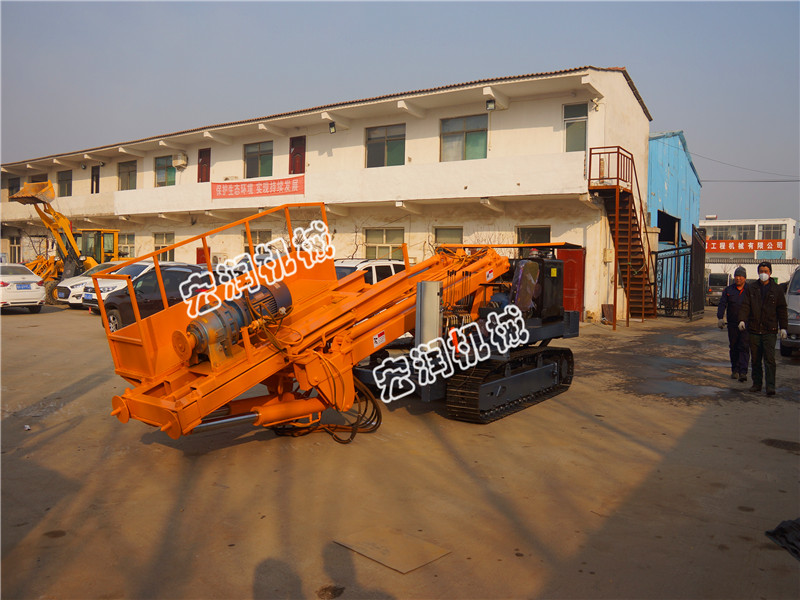 全液壓履帶式錨固鑽機