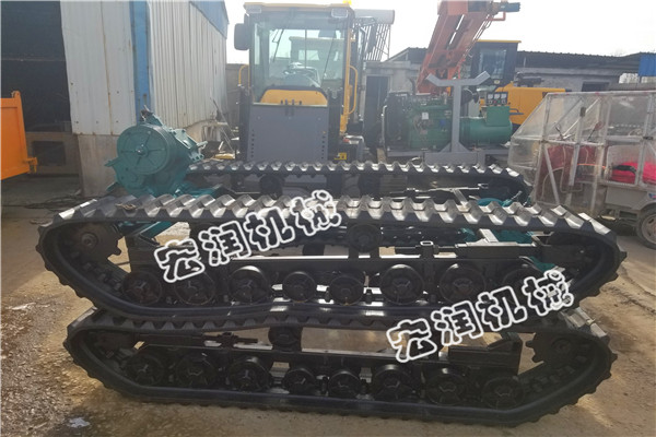工程橡（xiàng）膠履帶底盤（pán）