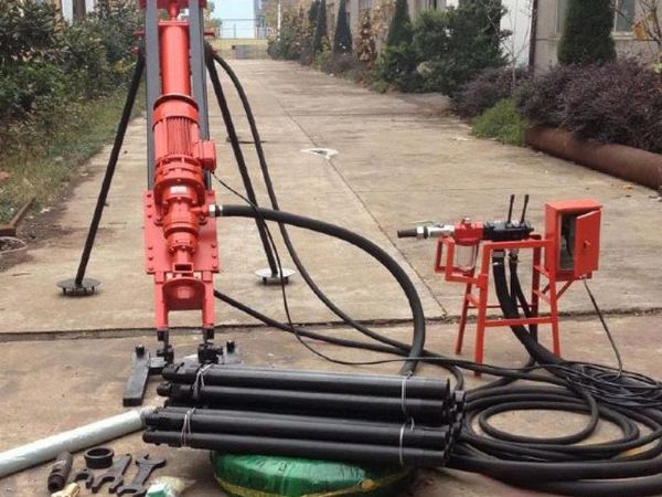 91网站護欄打樁陝（shǎn）西施工現場