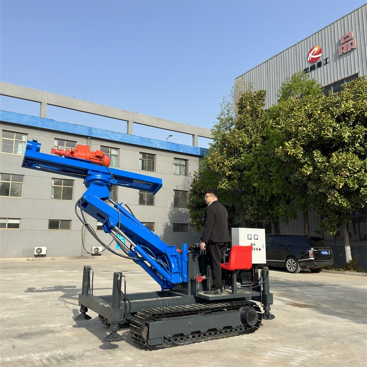小型隧（suì）道鑽機