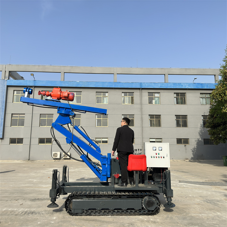 小型（xíng）隧道鑽機