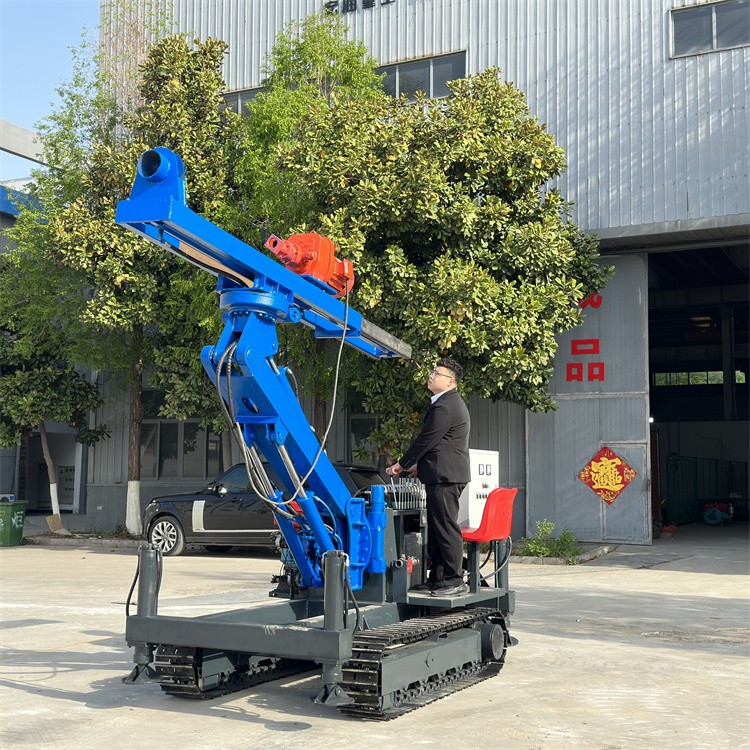 小型隧道（dào）鑽機