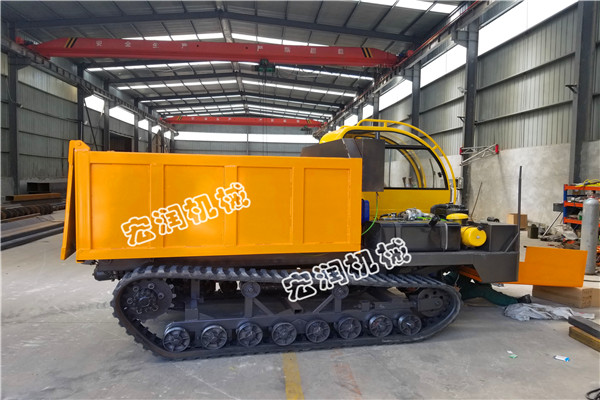3噸橡膠（jiāo）履帶運輸車