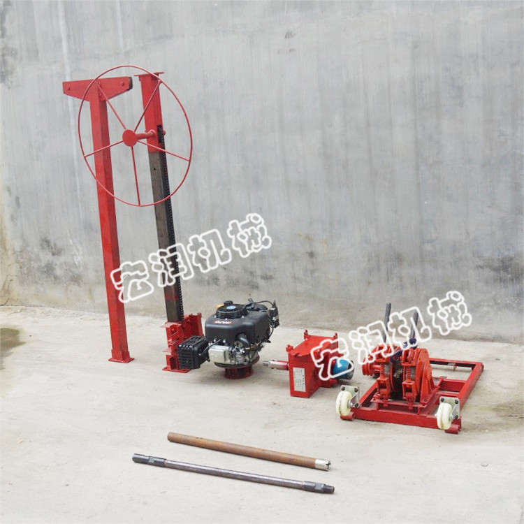 廠（chǎng）家生產（chǎn）汽（qì）油取芯機，戶外（wài）取芯勘探（tàn）鑽機