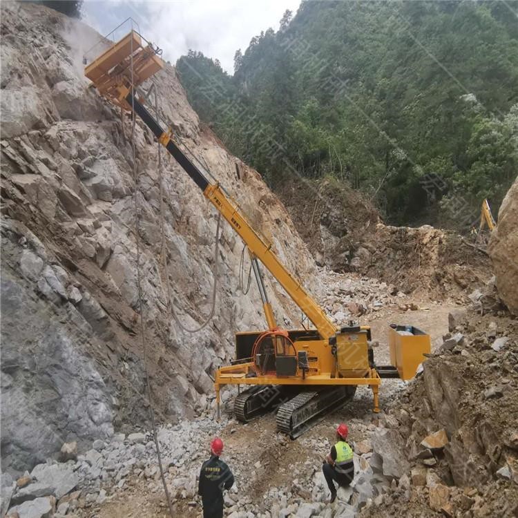 基坑支護錨杆鑽(zuàn)機在重慶施工中