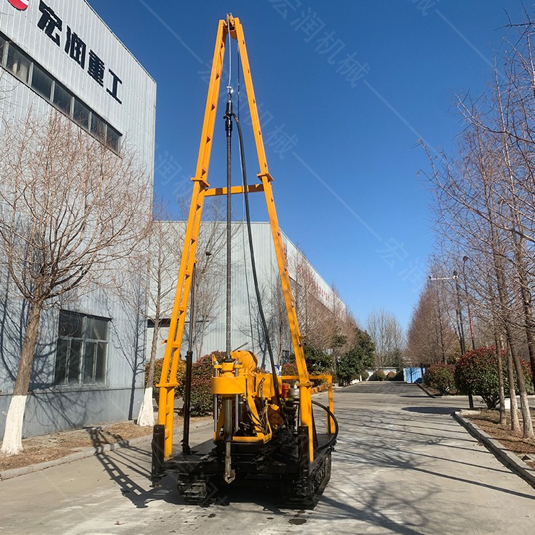 水井鑽機護坡鑽機等鑽(zuàn)機履帶如(rú)何養護
